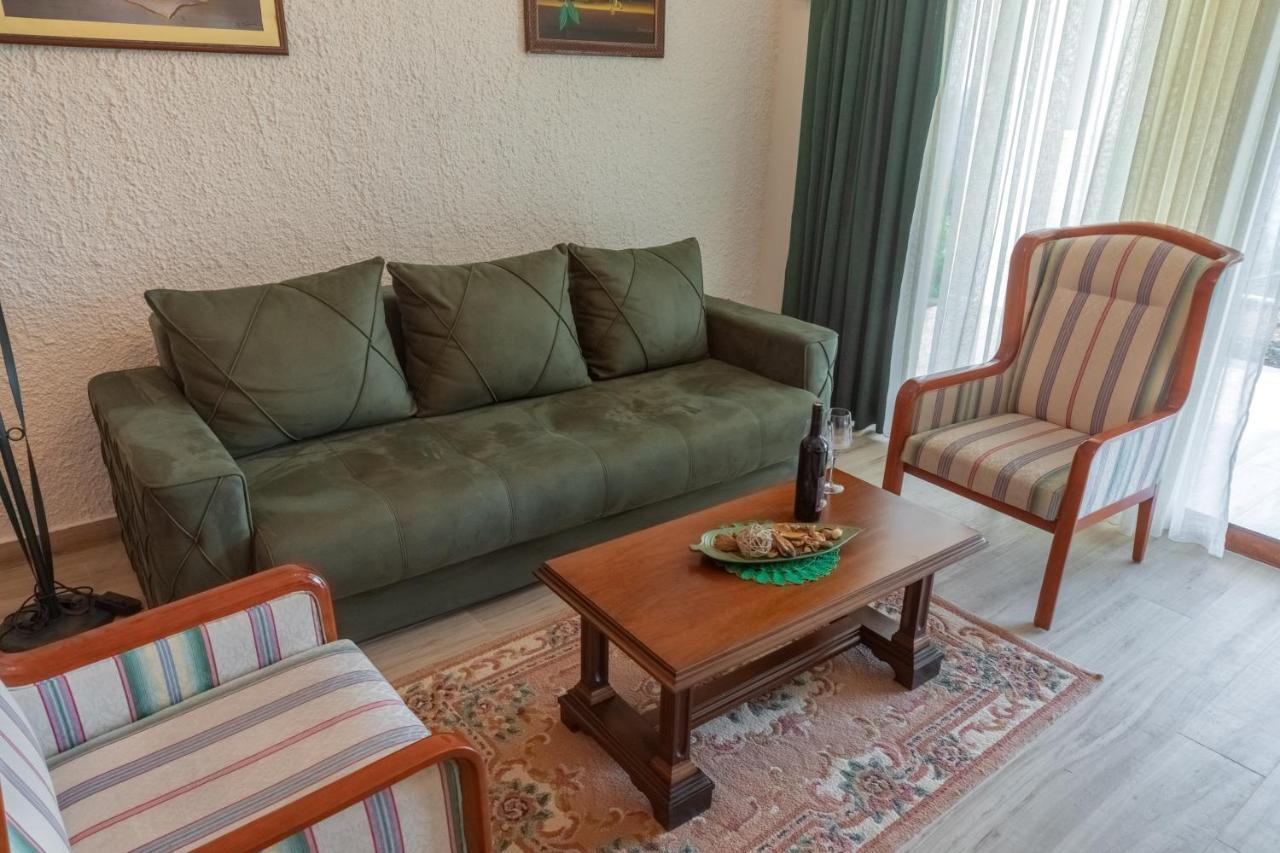Apartments And Winery Djukovic Virpazar Extérieur photo
